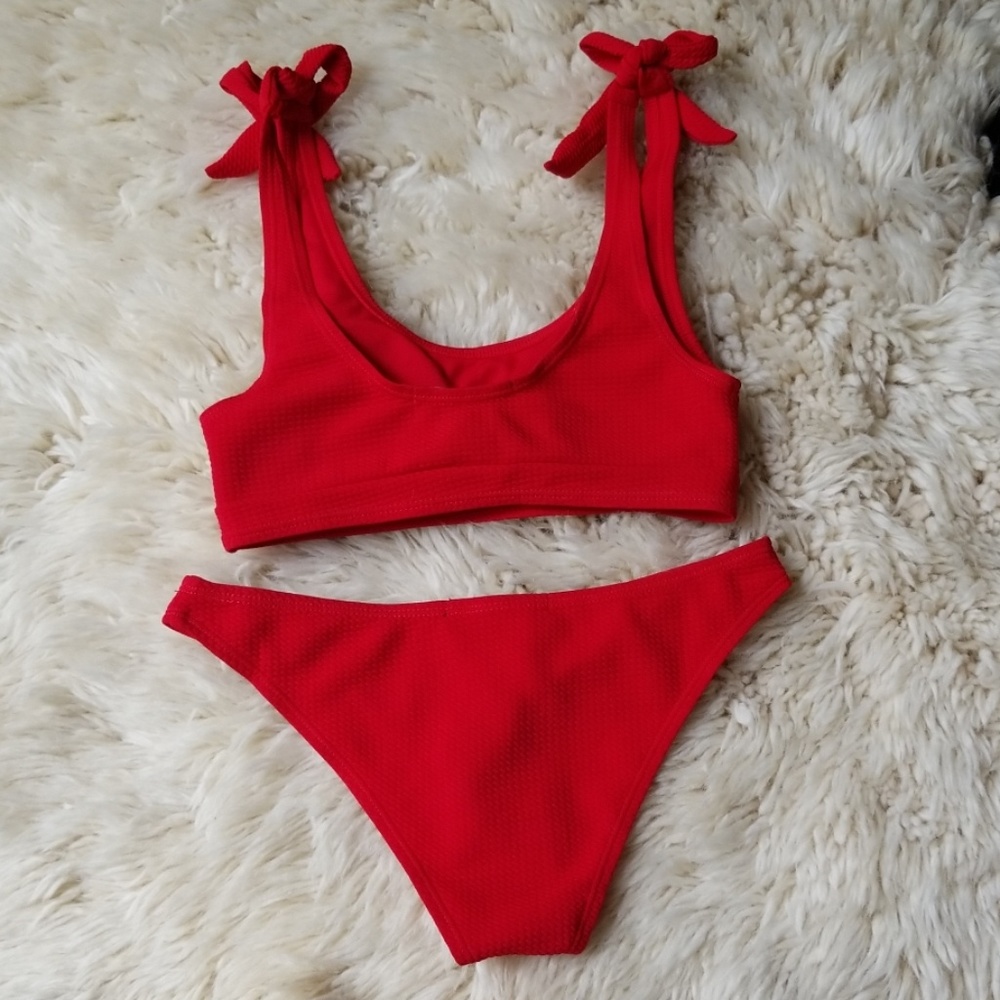 ASOS Red Ribbed Tie-Shoulder Bikini Set - Picture 2 of 7